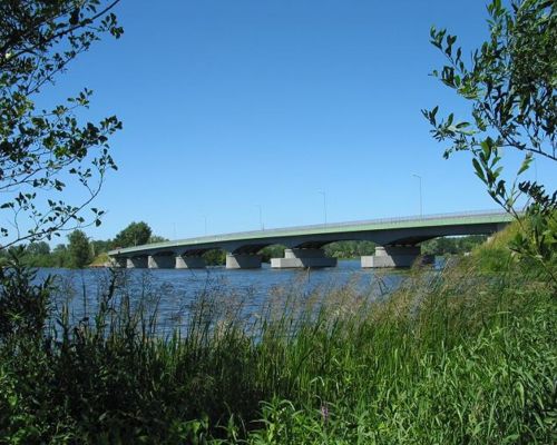 Mosty w Serocku, Dębem i Wierzbicy